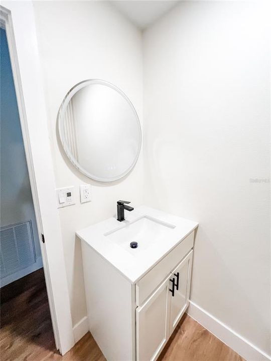 For Sale: $379,999 (3 beds, 1 baths, 1225 Square Feet)