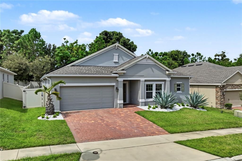 For Sale: $565,000 (4 beds, 3 baths, 2682 Square Feet)