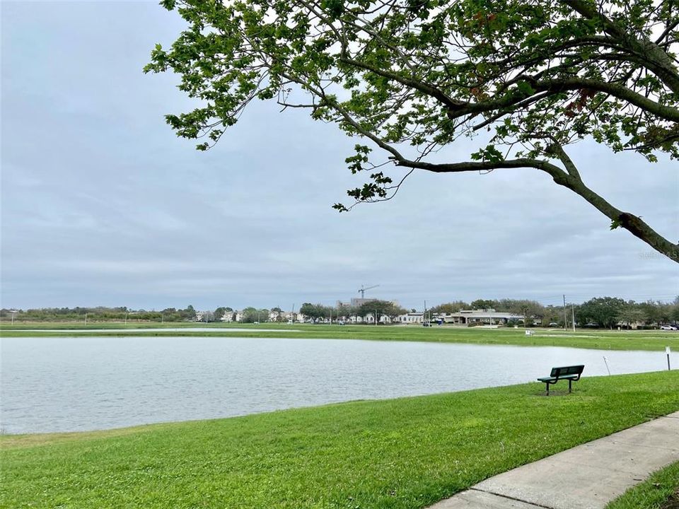 For Rent: $1,350 (1 beds, 1 baths, 744 Square Feet)