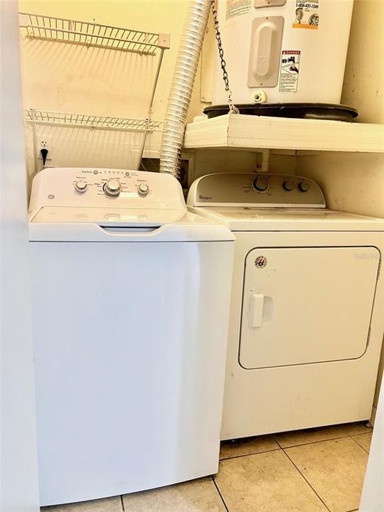 For Rent: $1,350 (1 beds, 1 baths, 744 Square Feet)