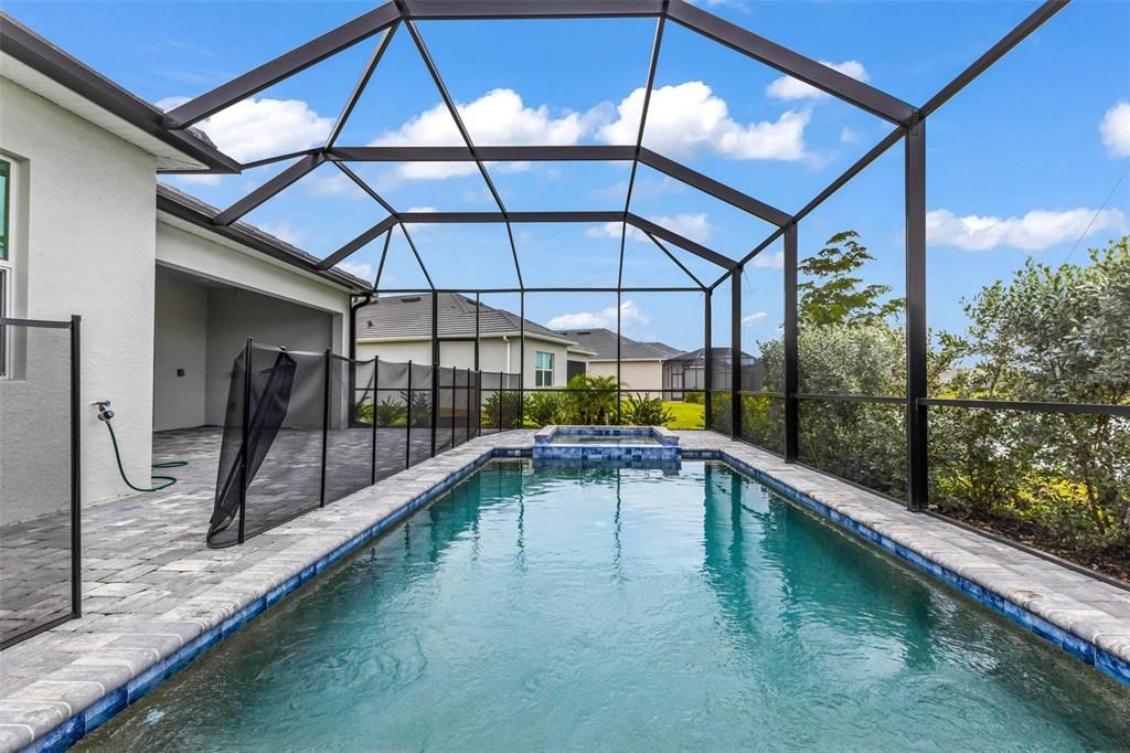 En Venta: $659,000 (4 camas, 3 baños, 2252 Pies cuadrados)
