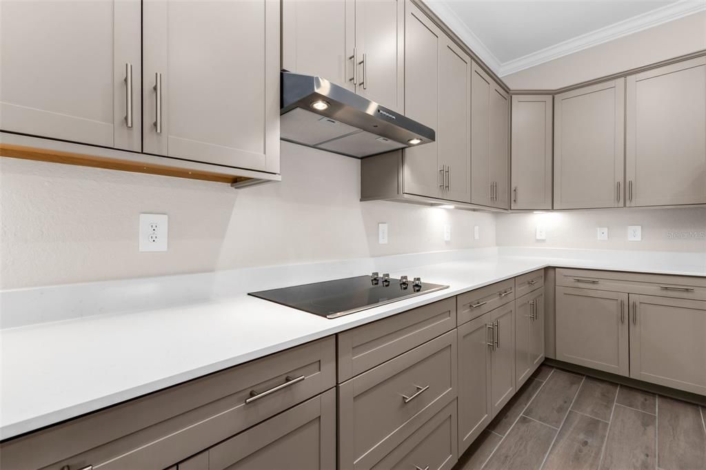 En Venta: $659,000 (4 camas, 3 baños, 2252 Pies cuadrados)