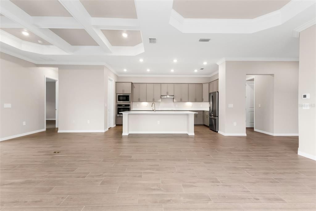 En Venta: $659,000 (4 camas, 3 baños, 2252 Pies cuadrados)