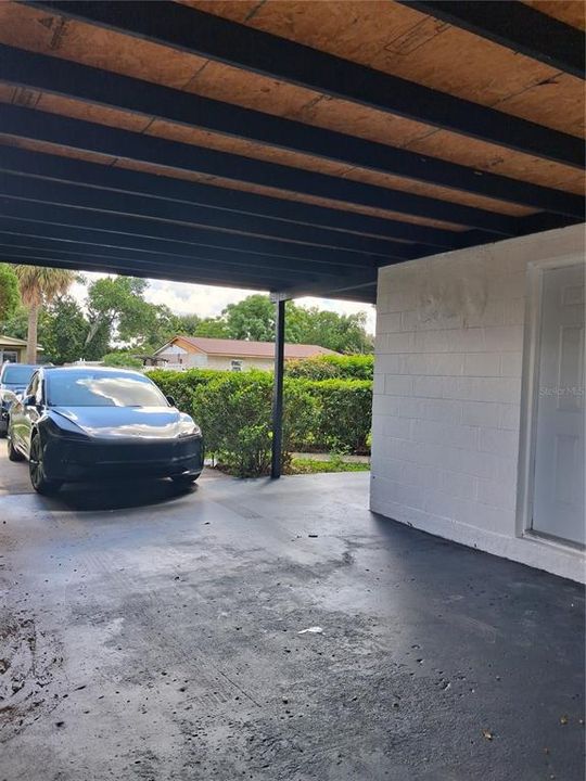 For Rent: $1,900 (3 beds, 2 baths, 1000 Square Feet)