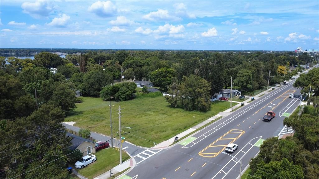 На продажу: $87,500 (0.18 acres)