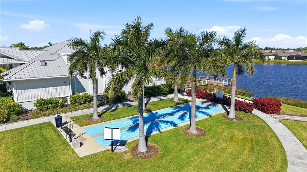 For Sale: $779,000 (3 beds, 3 baths, 2936 Square Feet)