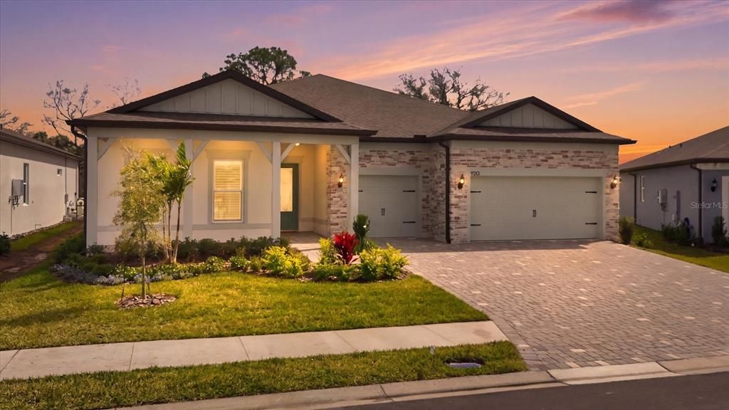 For Sale: $779,000 (3 beds, 3 baths, 2936 Square Feet)