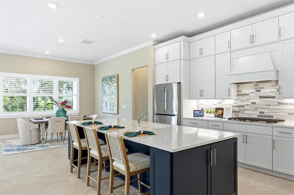For Sale: $779,000 (3 beds, 3 baths, 2936 Square Feet)