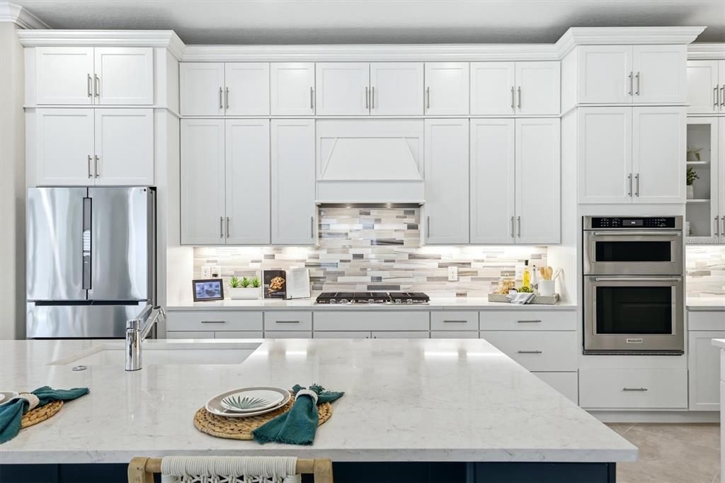 For Sale: $779,000 (3 beds, 3 baths, 2936 Square Feet)