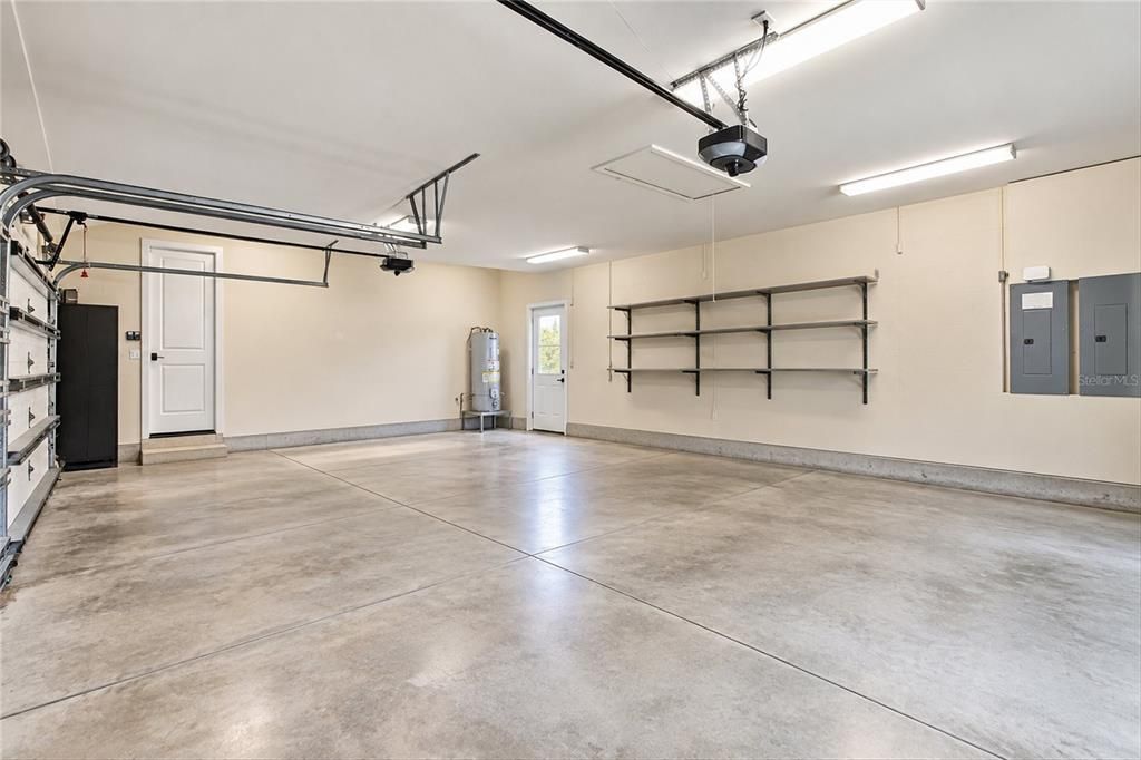 For Sale: $1,599,000 (3 beds, 4 baths, 3636 Square Feet)