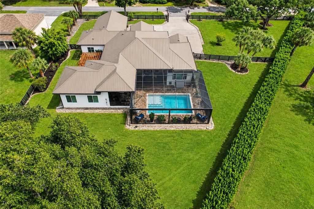 For Sale: $1,599,000 (3 beds, 4 baths, 3636 Square Feet)