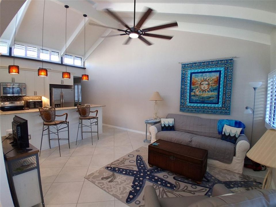 For Rent: $5,000 (2 beds, 2 baths, 1032 Square Feet)