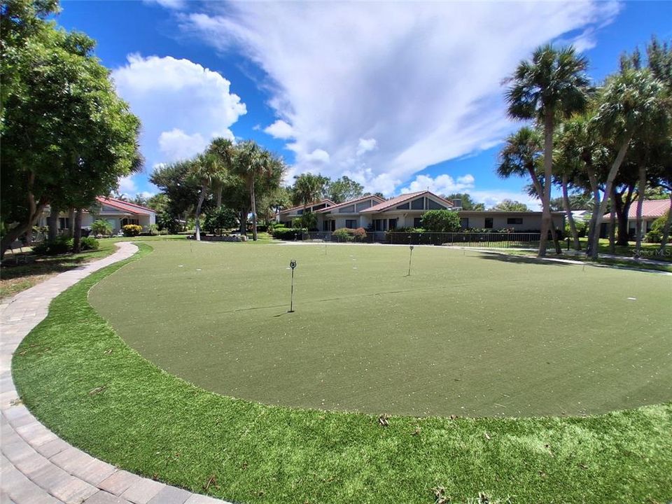 For Rent: $5,000 (2 beds, 2 baths, 1032 Square Feet)