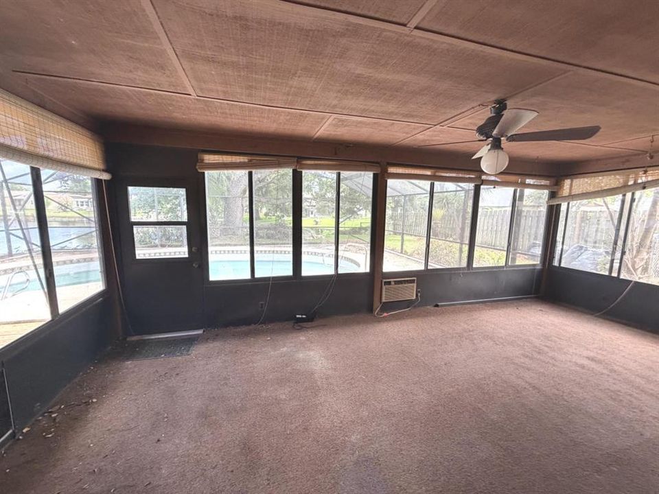 En Venta: $299,900 (3 camas, 2 baños, 1666 Pies cuadrados)