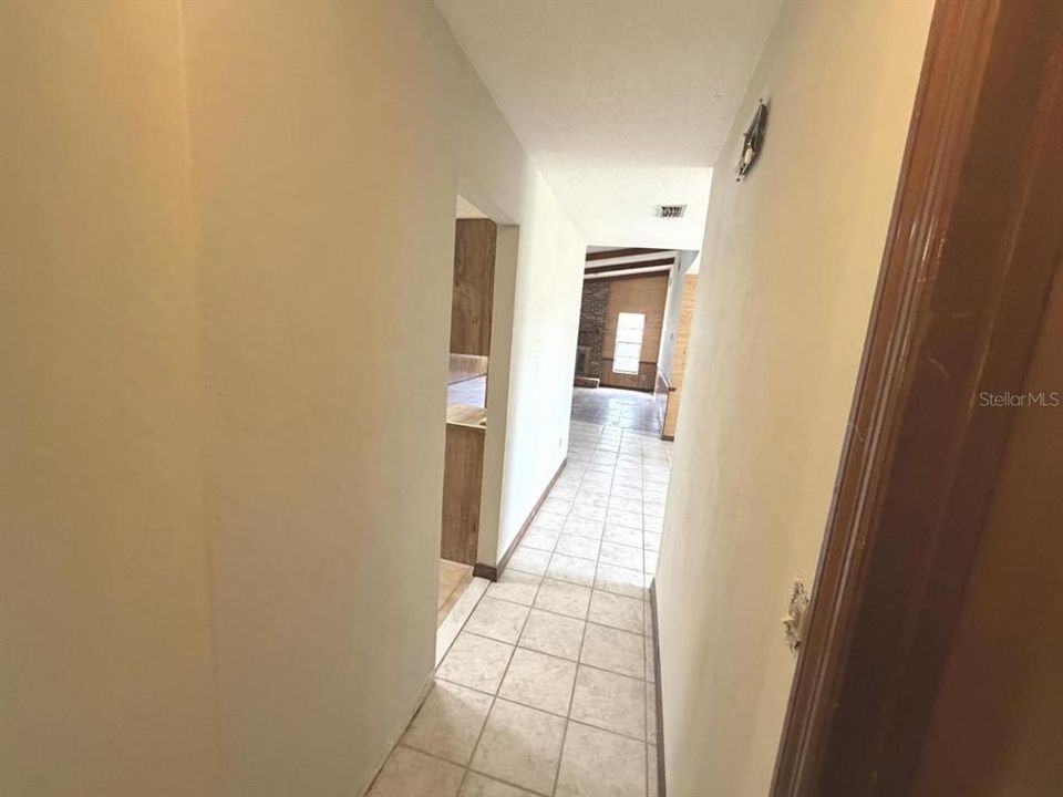 En Venta: $299,900 (3 camas, 2 baños, 1666 Pies cuadrados)