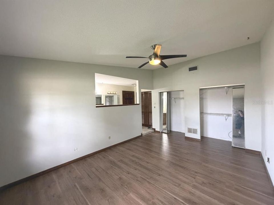 En Venta: $299,900 (3 camas, 2 baños, 1666 Pies cuadrados)