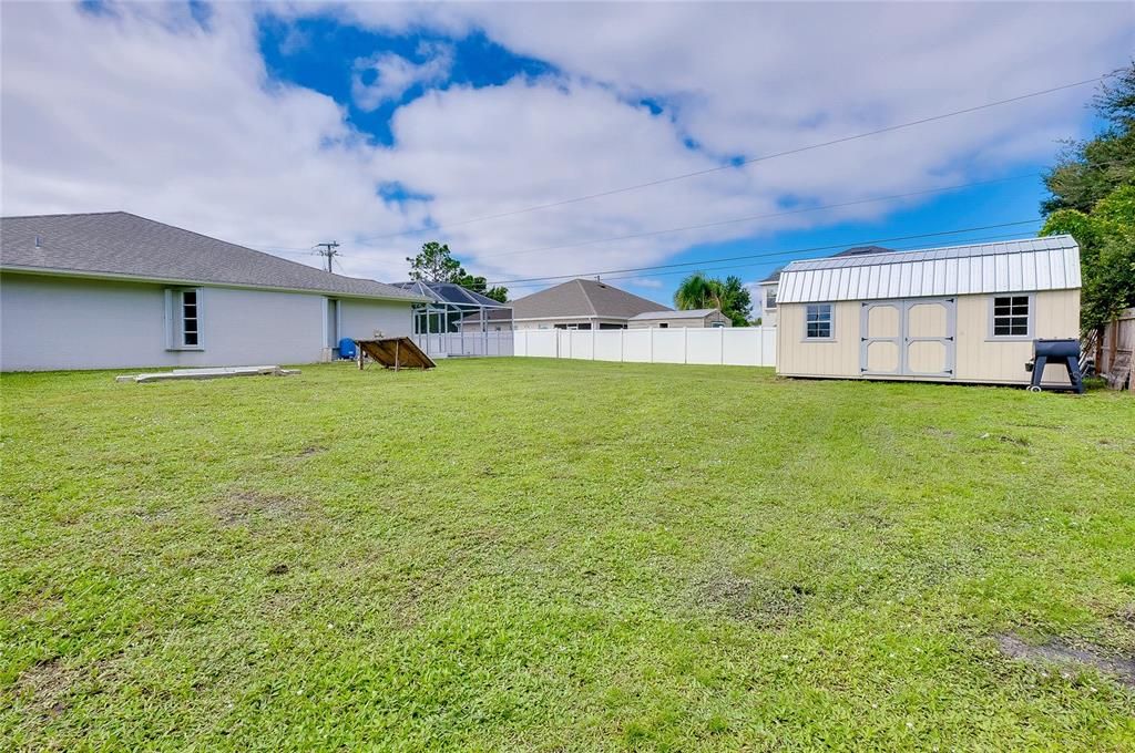 For Sale: $459,000 (3 beds, 2 baths, 2172 Square Feet)