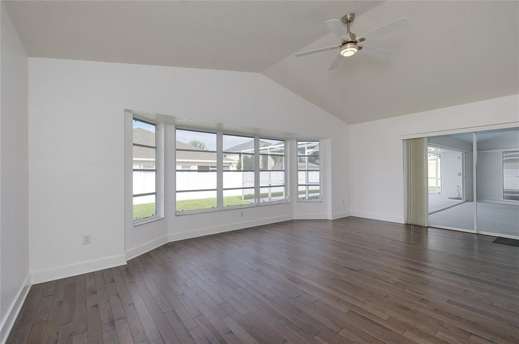 For Sale: $459,000 (3 beds, 2 baths, 2172 Square Feet)
