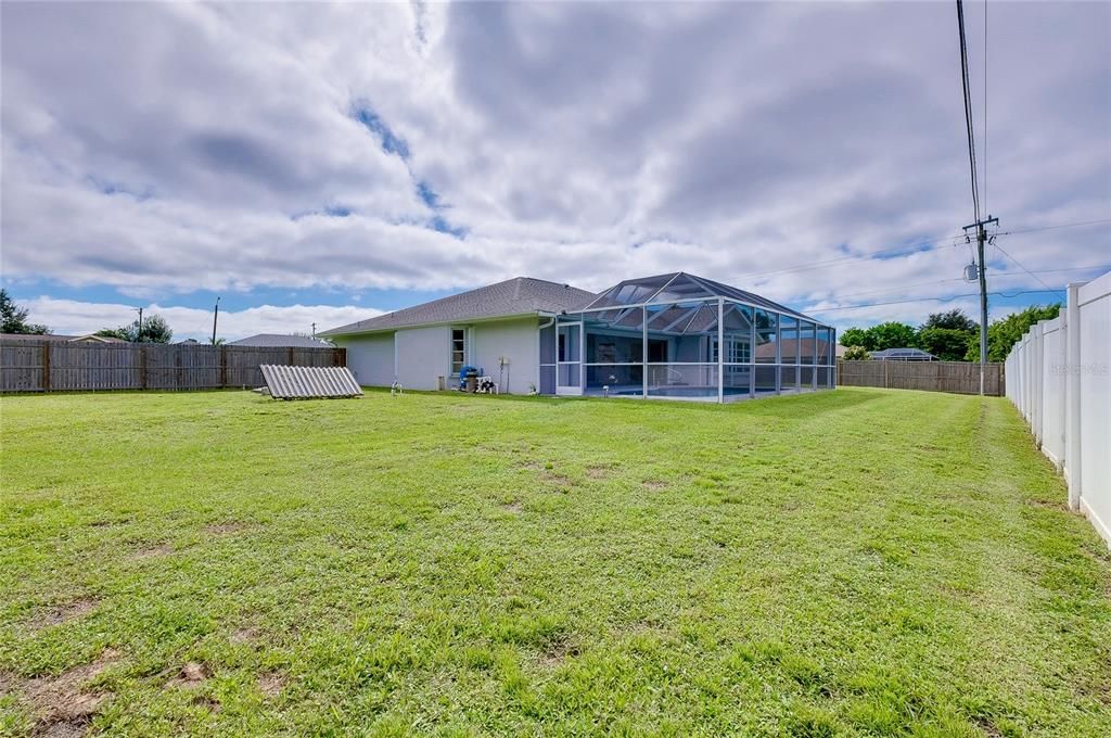 For Sale: $459,000 (3 beds, 2 baths, 2172 Square Feet)