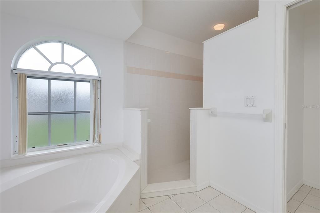For Sale: $459,000 (3 beds, 2 baths, 2172 Square Feet)