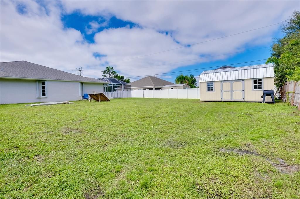For Sale: $459,000 (3 beds, 2 baths, 2172 Square Feet)
