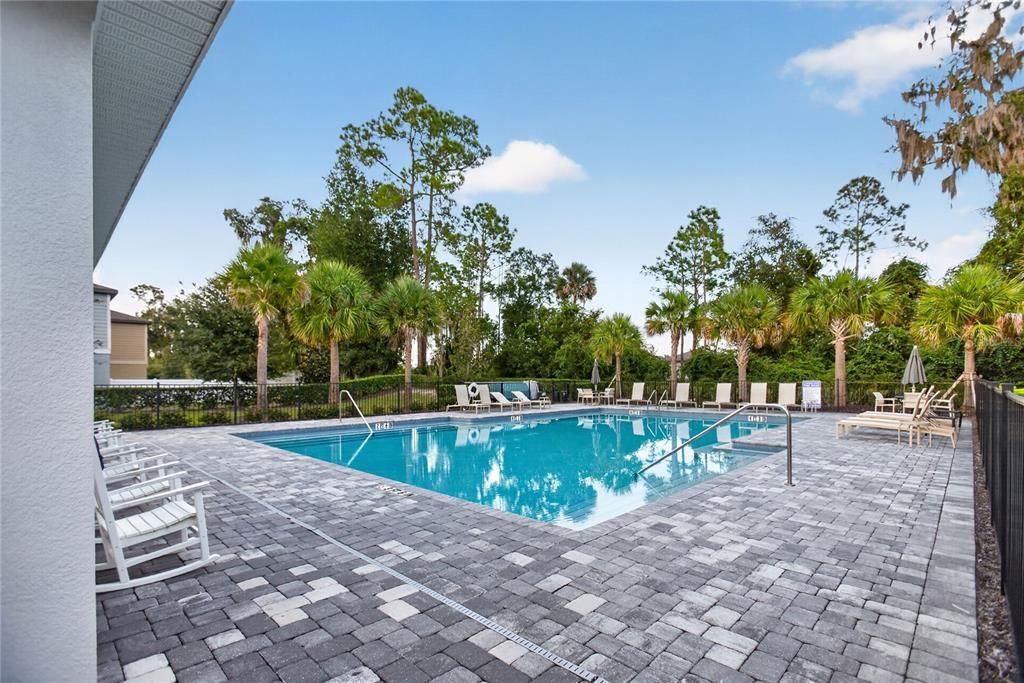 For Sale: $335,000 (4 beds, 2 baths, 1890 Square Feet)