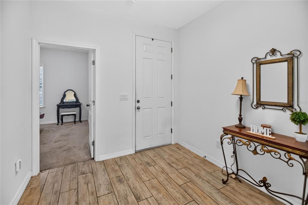 For Sale: $335,000 (4 beds, 2 baths, 1890 Square Feet)