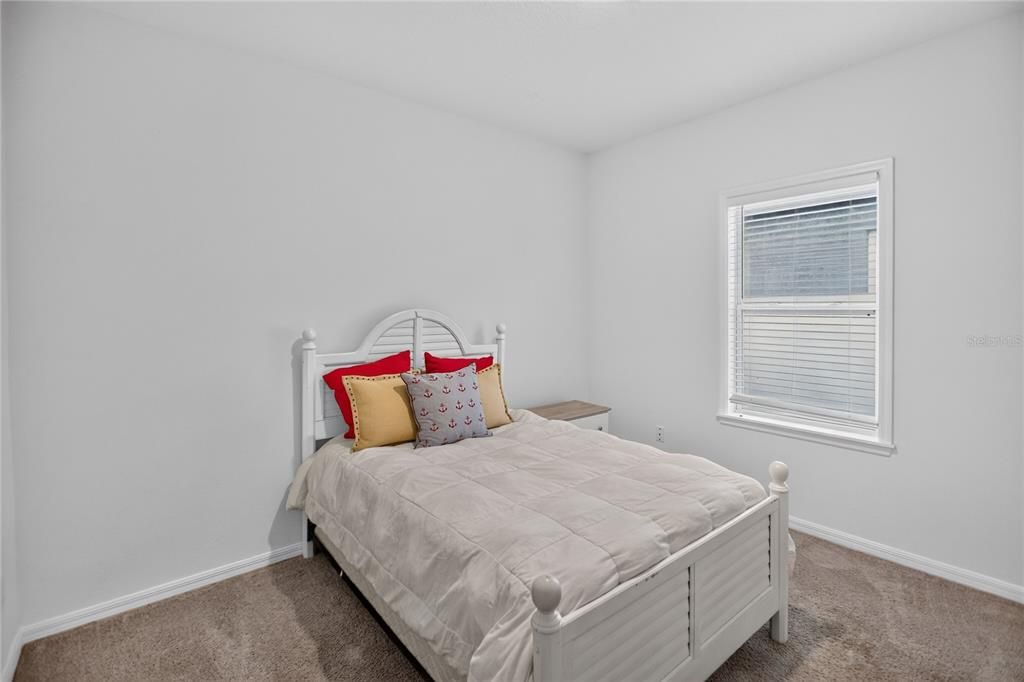 For Sale: $335,000 (4 beds, 2 baths, 1890 Square Feet)