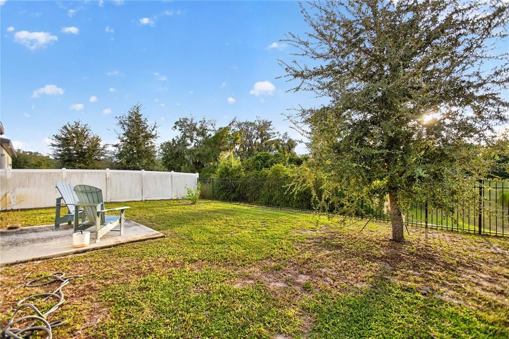 For Sale: $335,000 (4 beds, 2 baths, 1890 Square Feet)