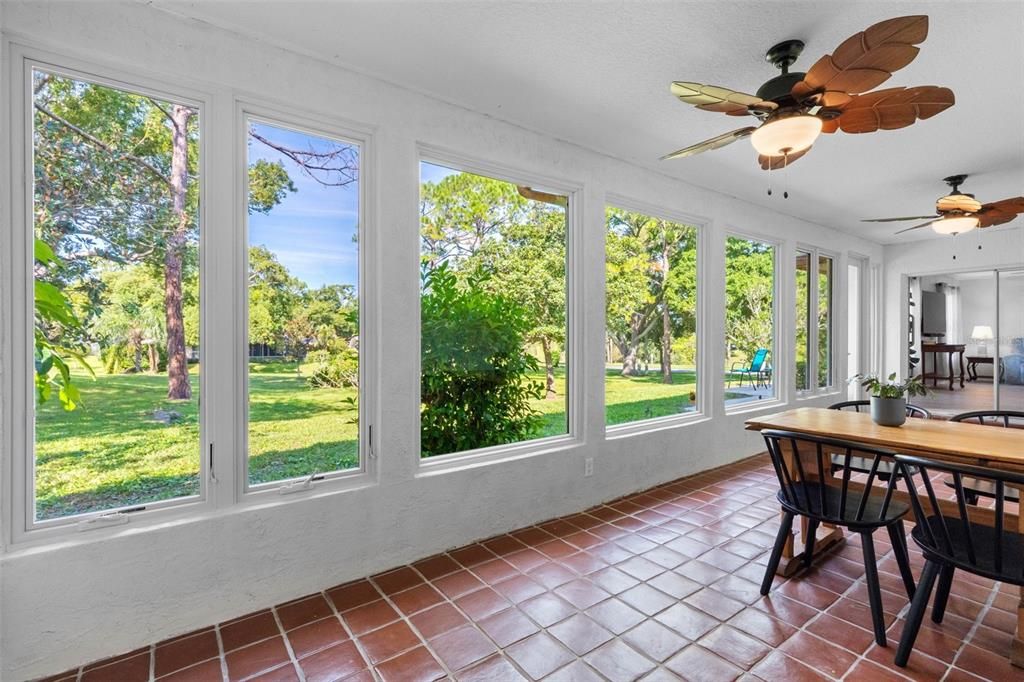 En Venta: $435,500 (2 camas, 2 baños, 1879 Pies cuadrados)