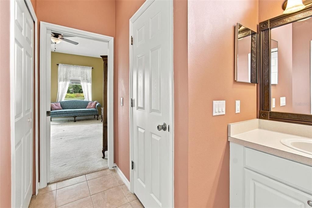 For Sale: $339,900 (3 beds, 2 baths, 2028 Square Feet)