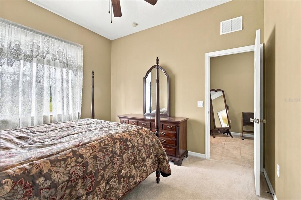 For Sale: $339,900 (3 beds, 2 baths, 2028 Square Feet)