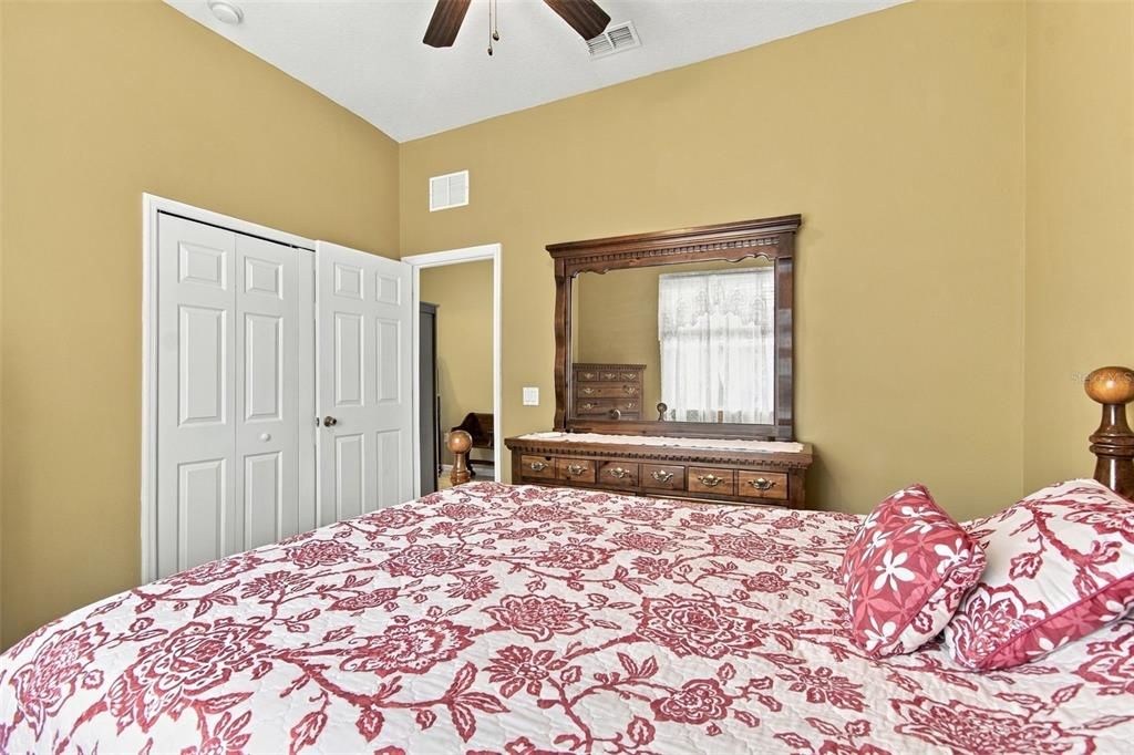 For Sale: $339,900 (3 beds, 2 baths, 2028 Square Feet)