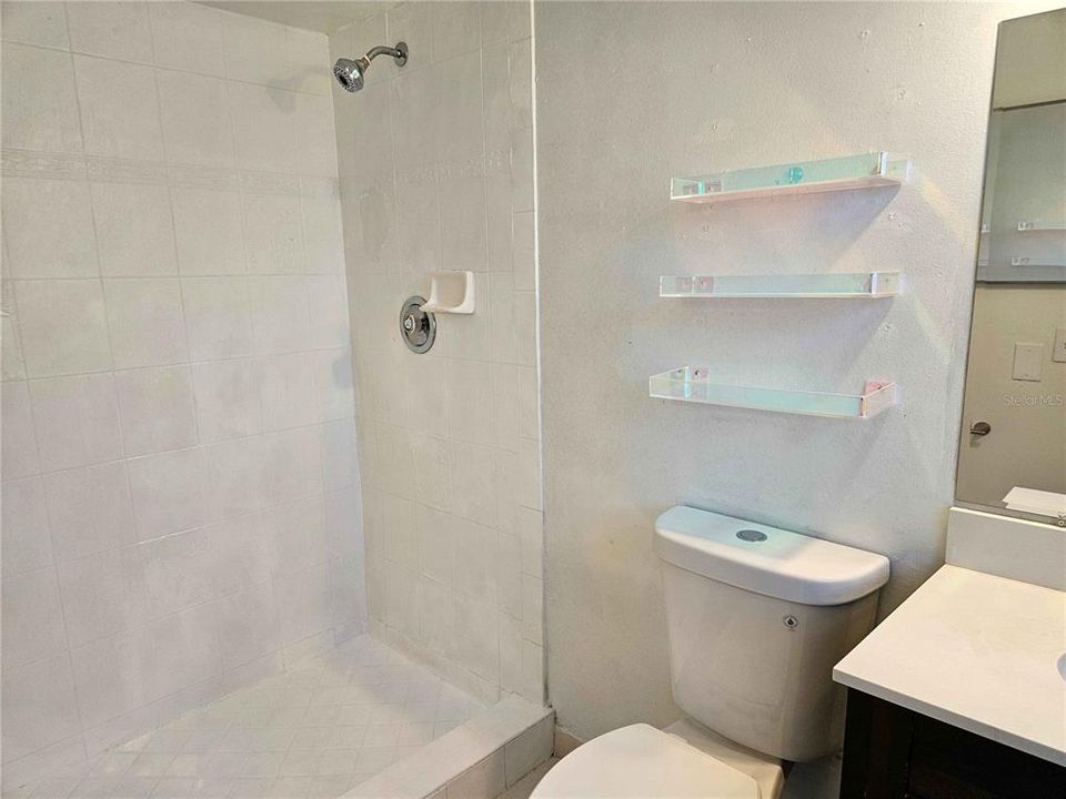 В аренду: $2,400 (3 спален, 2 ванн, 1496 Квадратных фут)