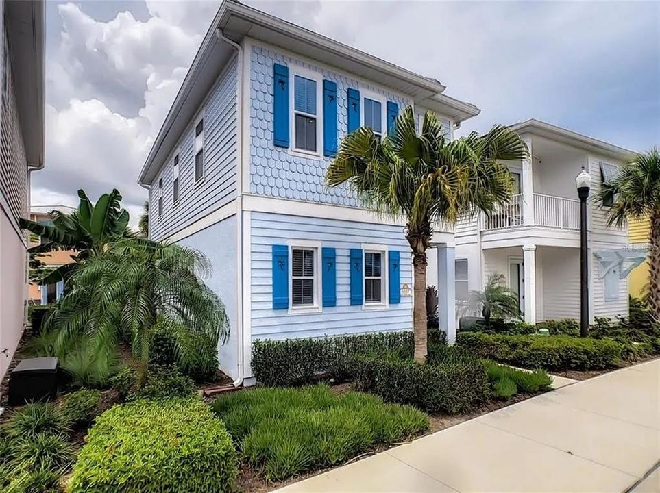 For Rent: $3,300 (3 beds, 3 baths, 1564 Square Feet)