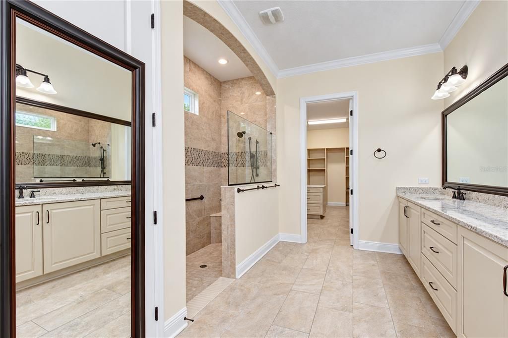 For Sale: $625,000 (3 beds, 2 baths, 2640 Square Feet)