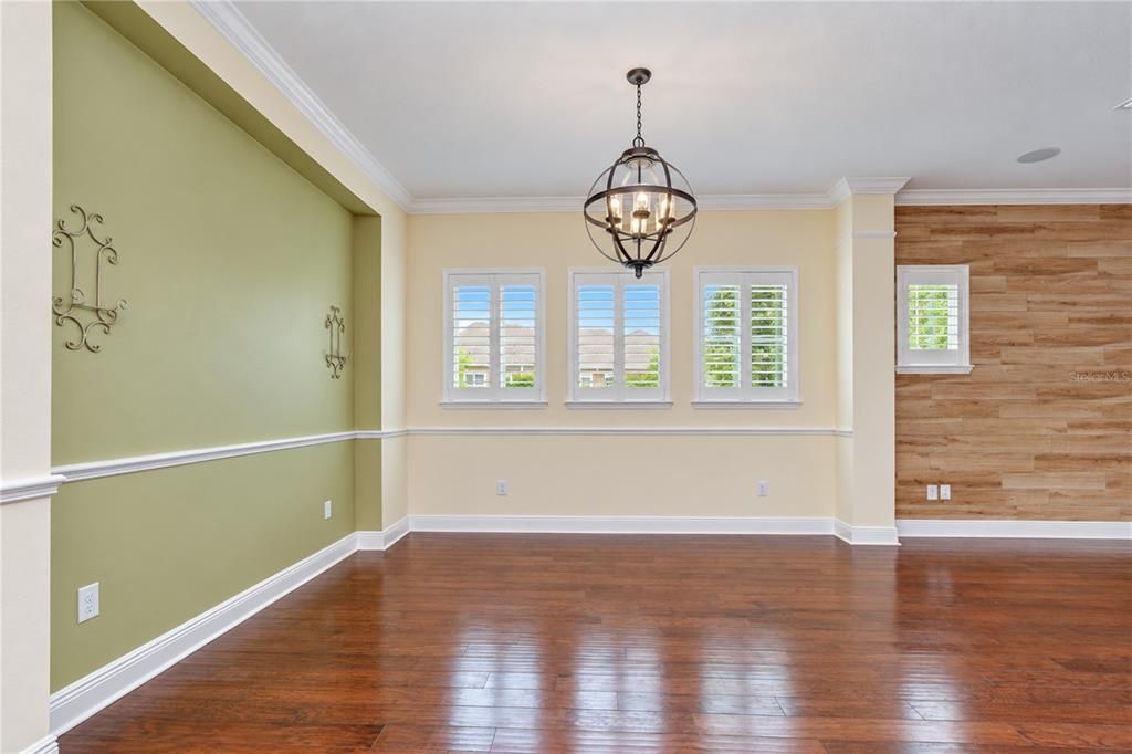 For Sale: $625,000 (3 beds, 2 baths, 2640 Square Feet)