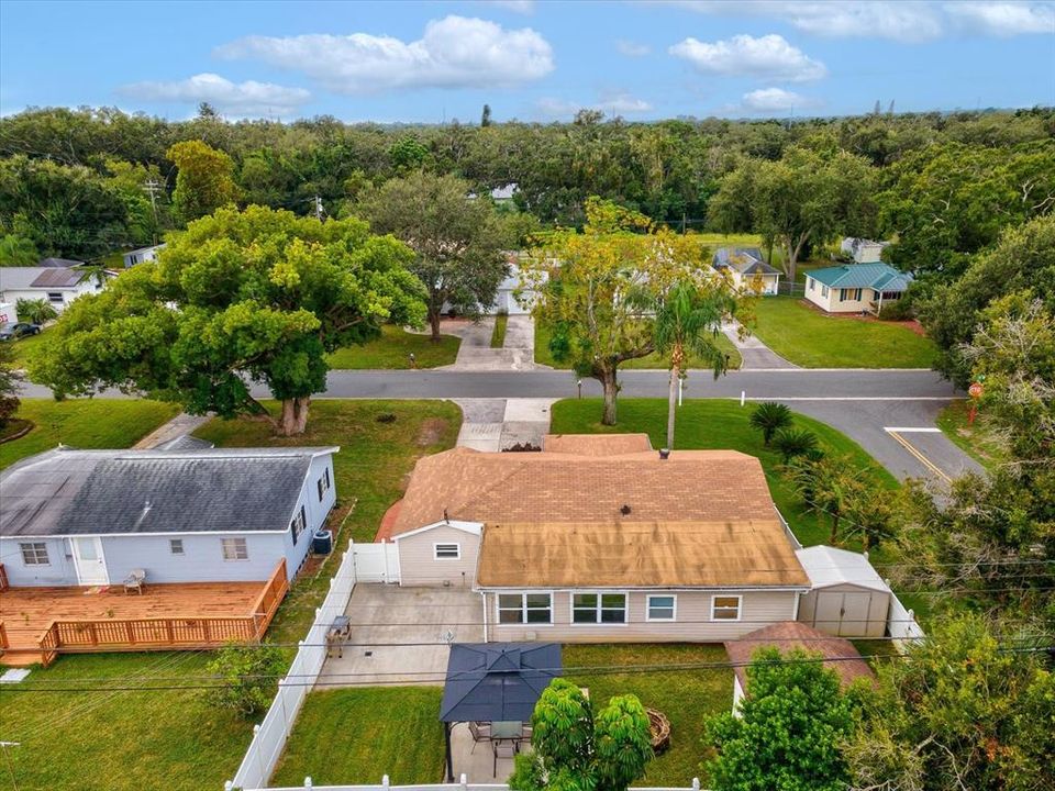For Sale: $345,000 (2 beds, 2 baths, 1158 Square Feet)