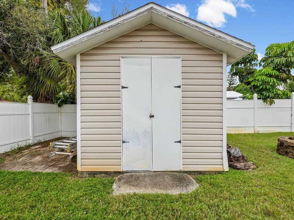 For Sale: $345,000 (2 beds, 2 baths, 1158 Square Feet)