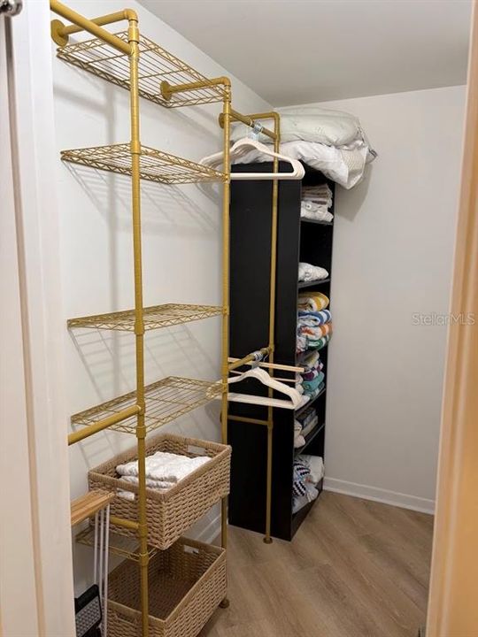 For Rent: $2,900 (1 beds, 1 baths, 745 Square Feet)