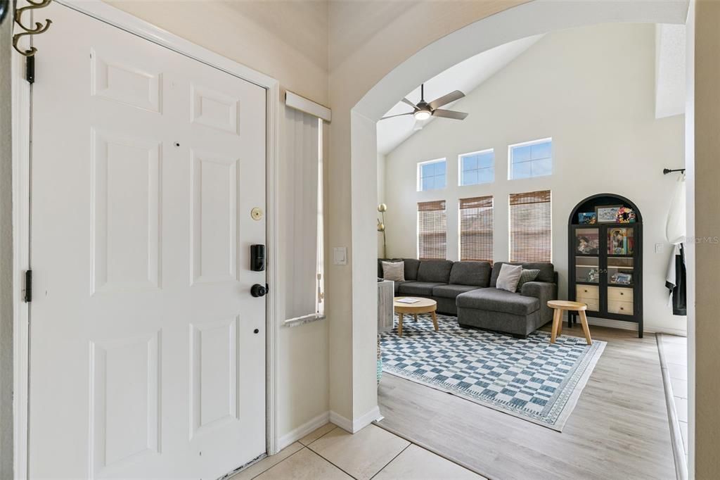 For Sale: $315,000 (4 beds, 3 baths, 1645 Square Feet)