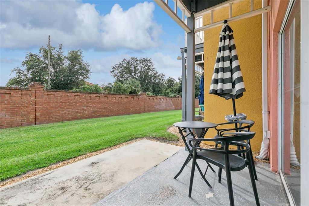 For Sale: $315,000 (4 beds, 3 baths, 1645 Square Feet)