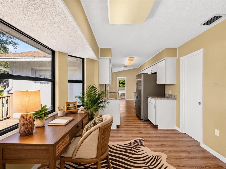 For Sale: $400,000 (2 beds, 3 baths, 1319 Square Feet)