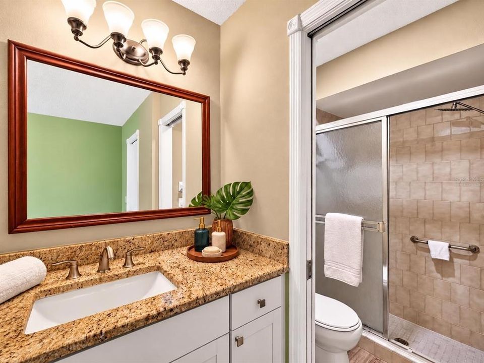 For Sale: $400,000 (2 beds, 3 baths, 1319 Square Feet)