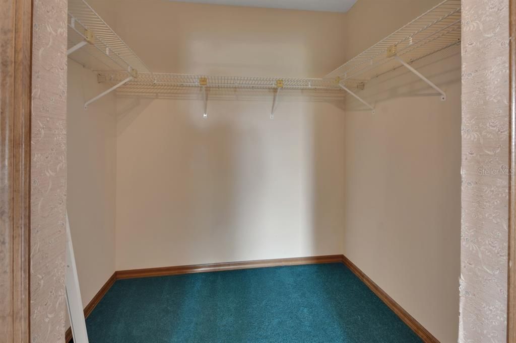 En Venta: $275,000 (2 camas, 2 baños, 1570 Pies cuadrados)