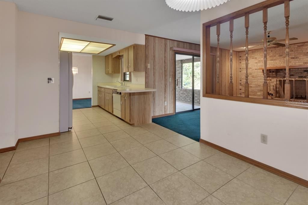 En Venta: $275,000 (2 camas, 2 baños, 1570 Pies cuadrados)
