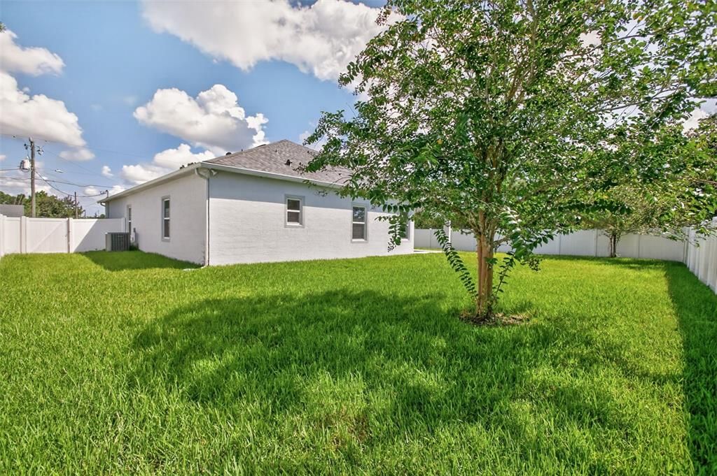 For Sale: $380,000 (3 beds, 2 baths, 2066 Square Feet)