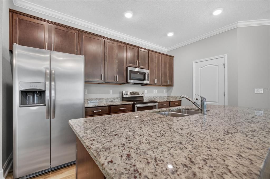 For Sale: $380,000 (3 beds, 2 baths, 2066 Square Feet)