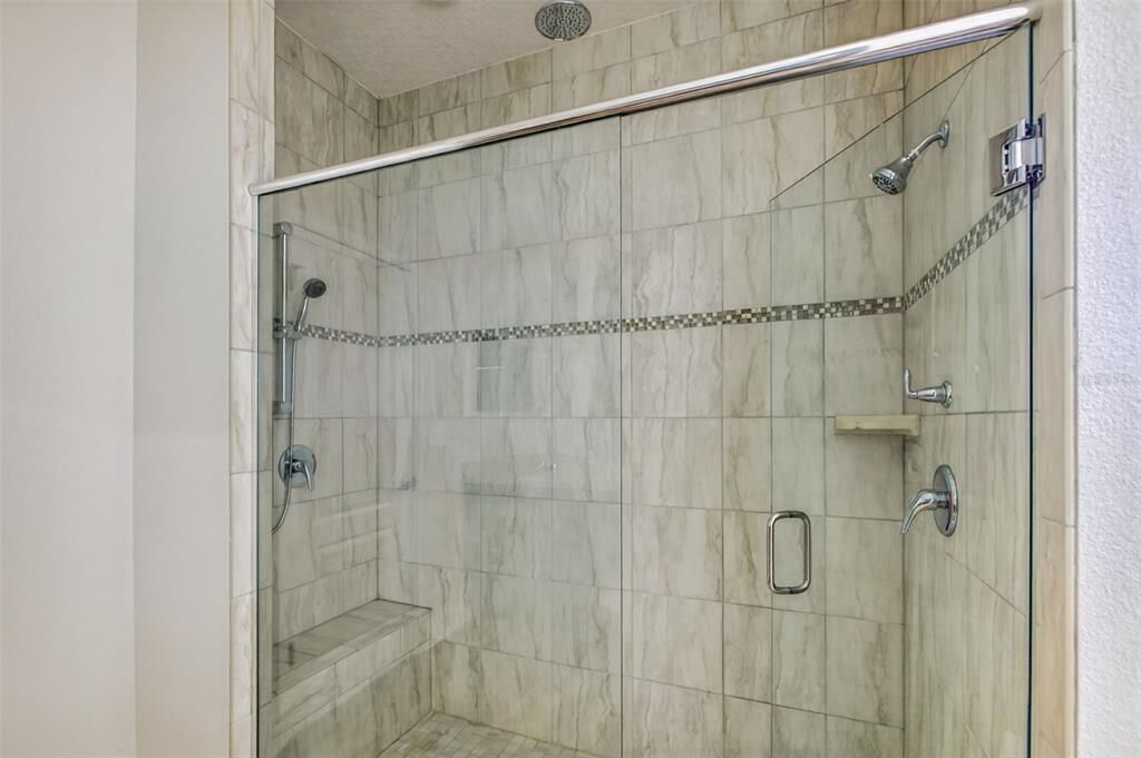 For Sale: $380,000 (3 beds, 2 baths, 2066 Square Feet)