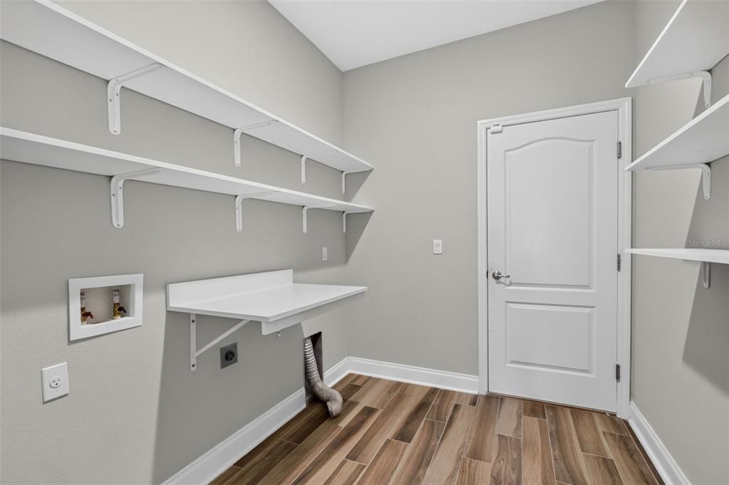 For Sale: $380,000 (3 beds, 2 baths, 2066 Square Feet)